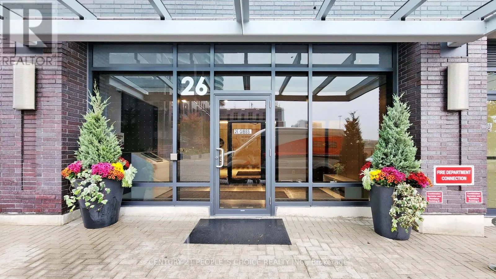 827 - 26 GIBBS ROAD