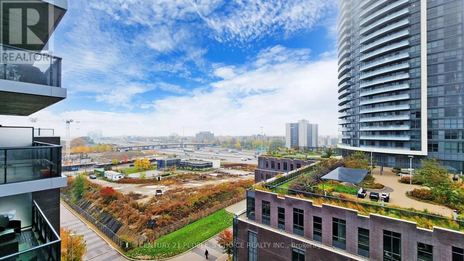 827 - 26 GIBBS ROAD