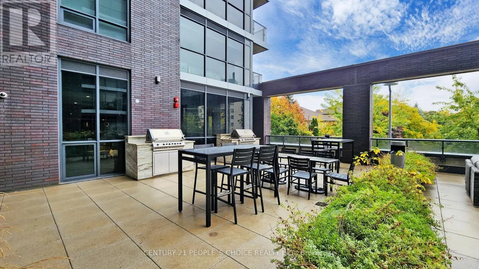 827 - 26 GIBBS ROAD