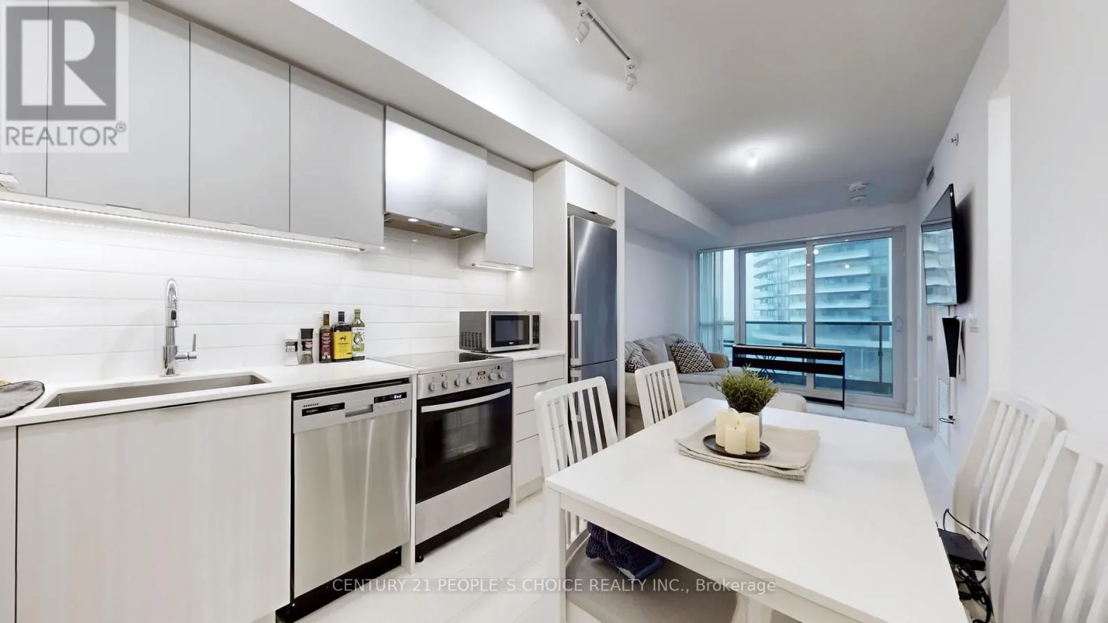 827 - 26 GIBBS ROAD