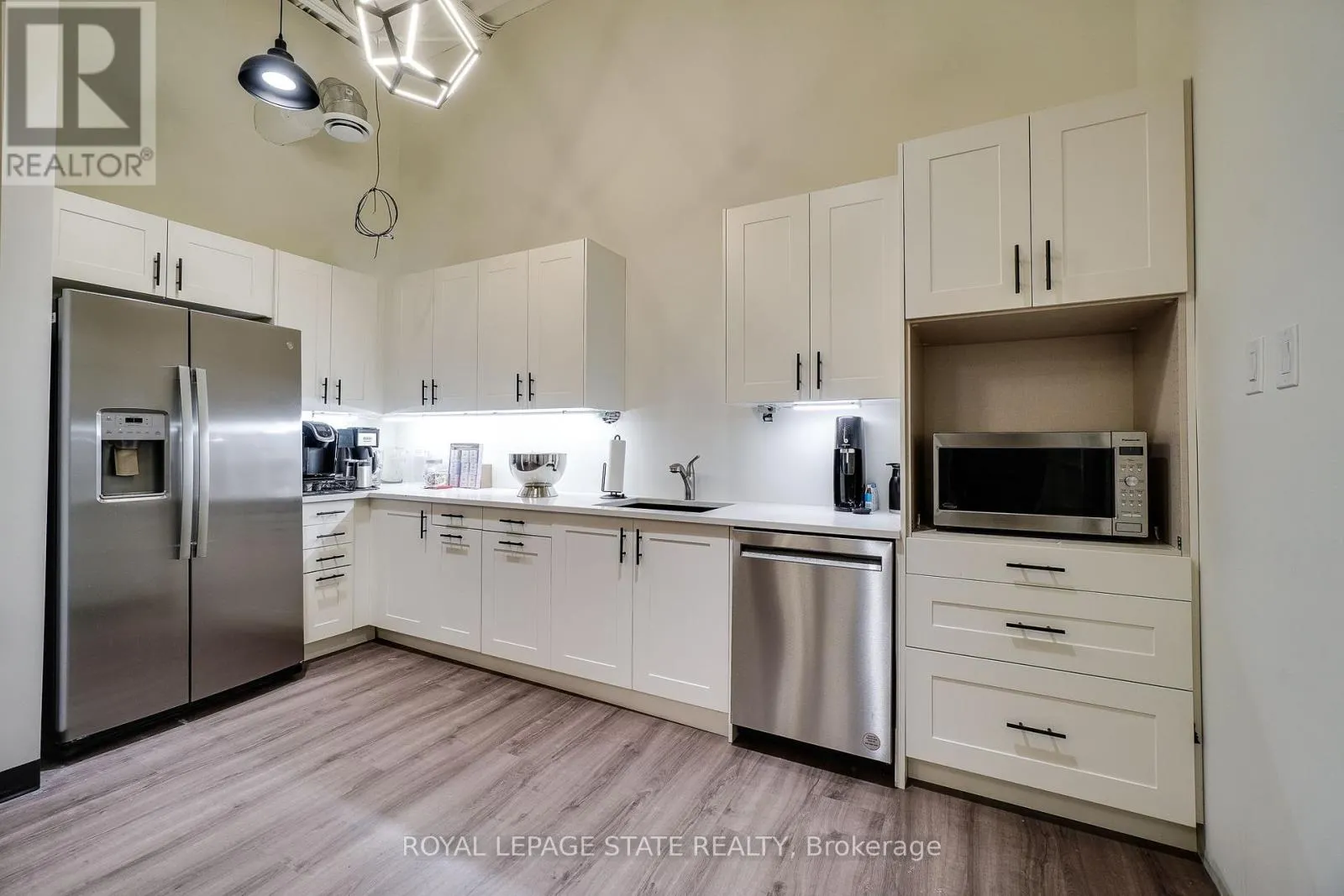 1 - 3485 HARVESTER ROAD