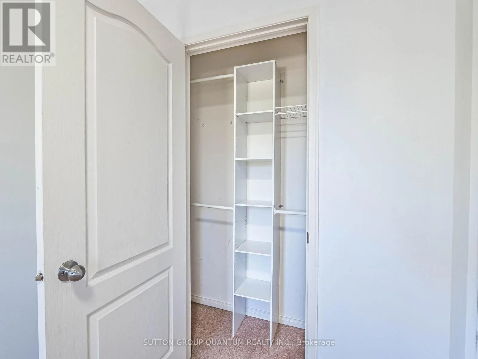 53 WOODCOTE CRESCENT