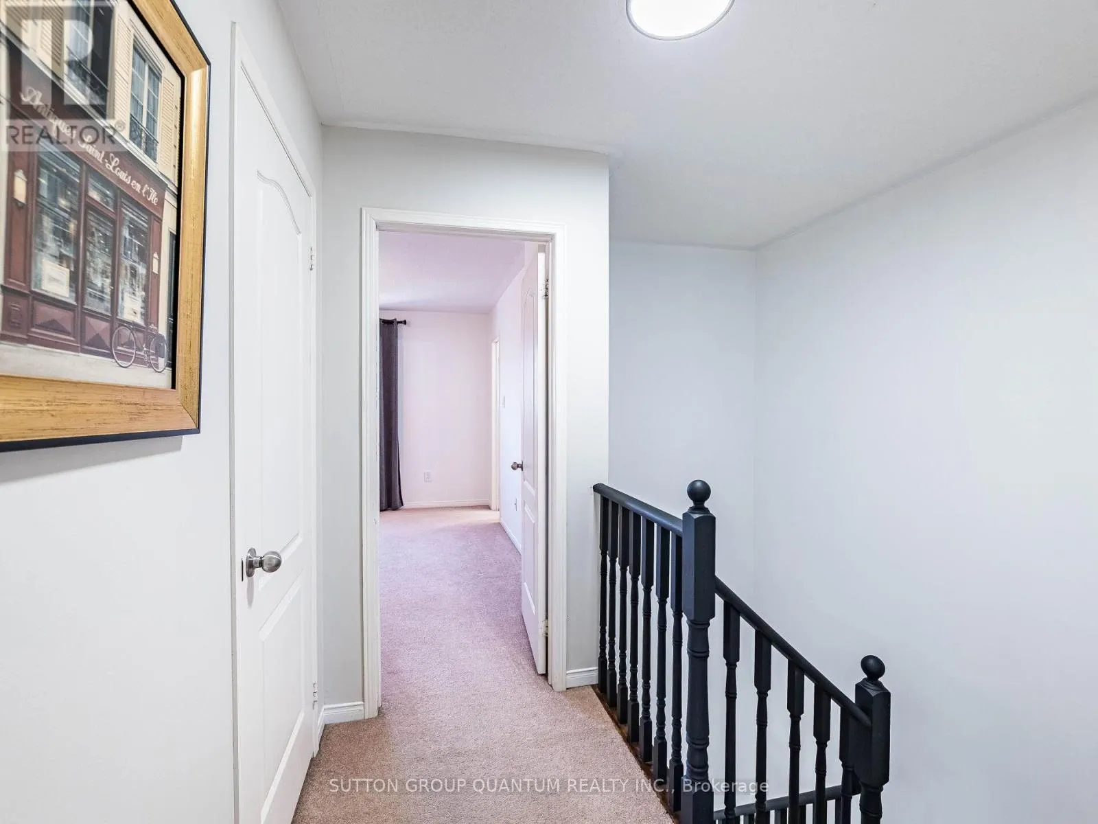 53 WOODCOTE CRESCENT