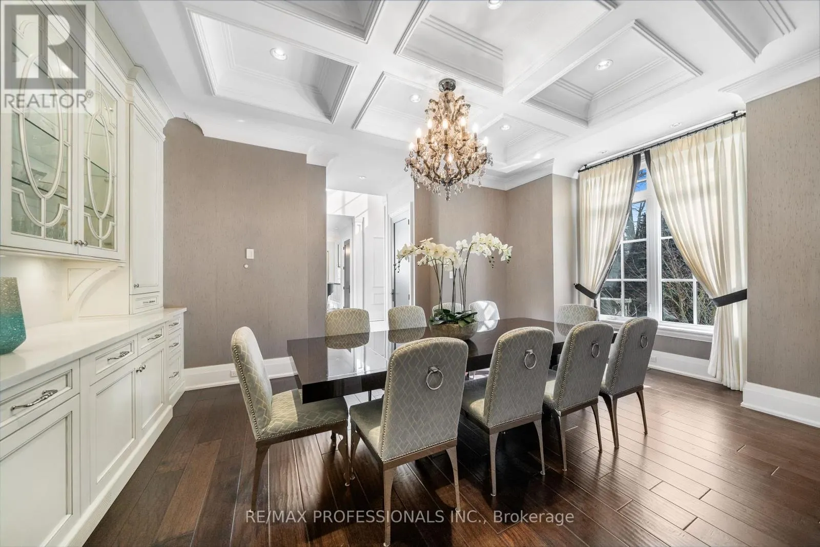 1285 MINAKI ROAD