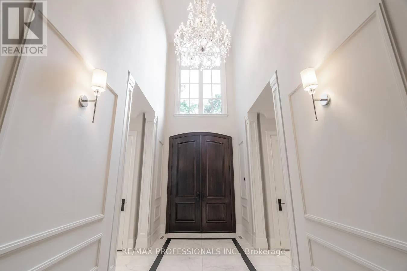 1285 MINAKI ROAD