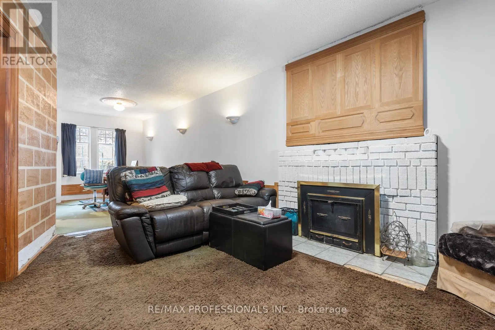857 WINDERMERE AVENUE