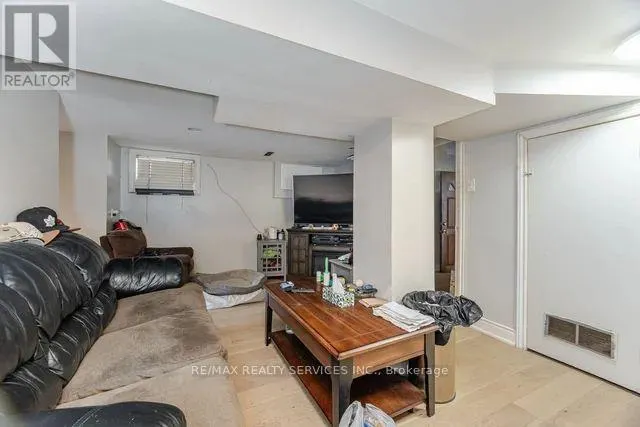 444 MAYBANK AVENUE