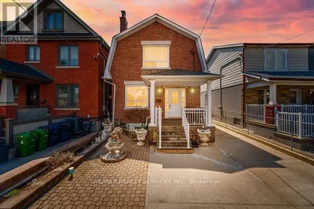 444 MAYBANK AVENUE