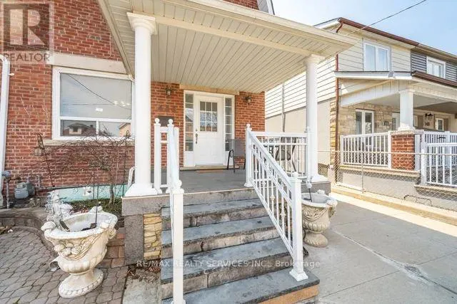 444 MAYBANK AVENUE
