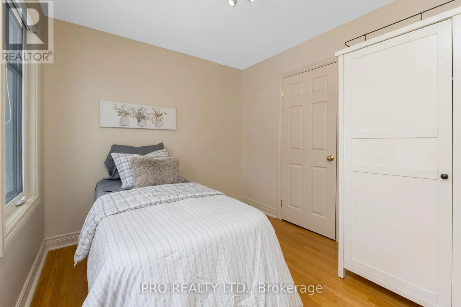 25 ORSI ROAD