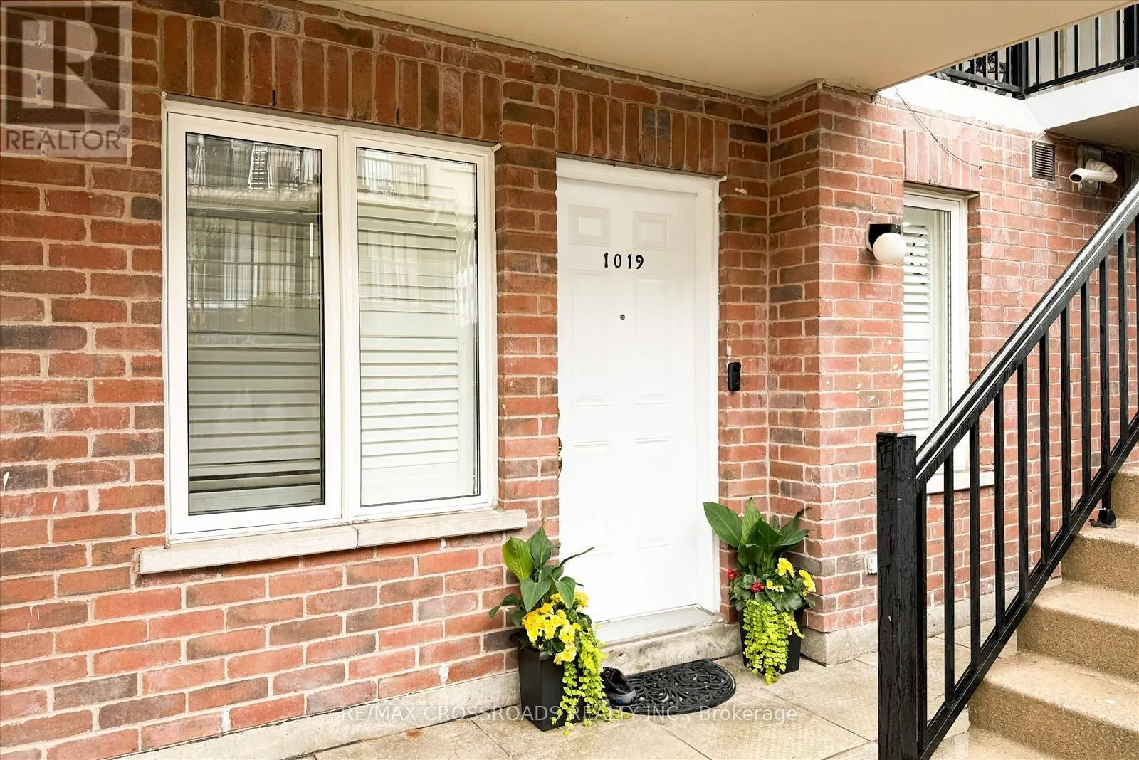 1019 - 3047 FINCH AVENUE W