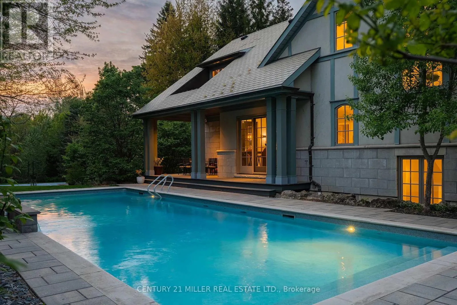 370 POPLAR DRIVE