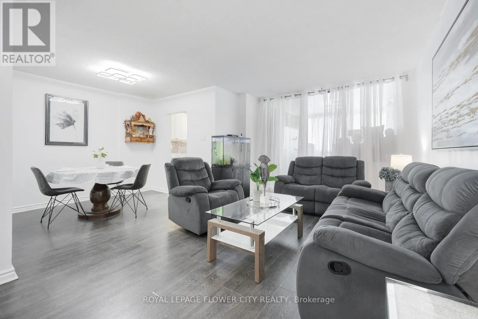 207 - 1615 BLOOR STREET