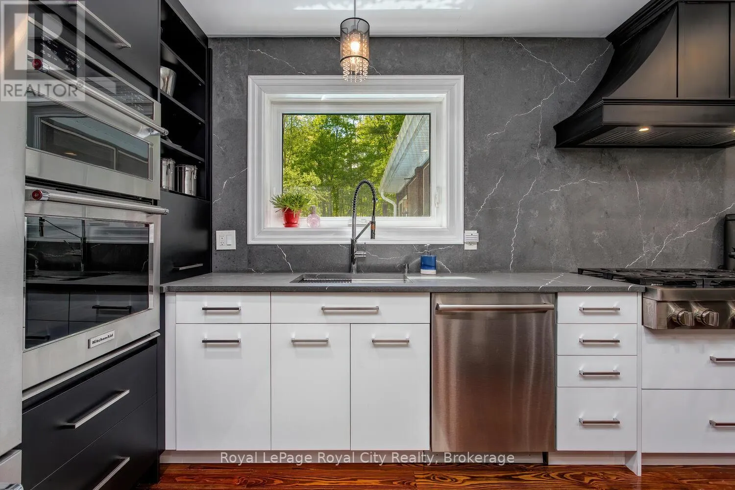 1158 CONSERVATION ROAD E
