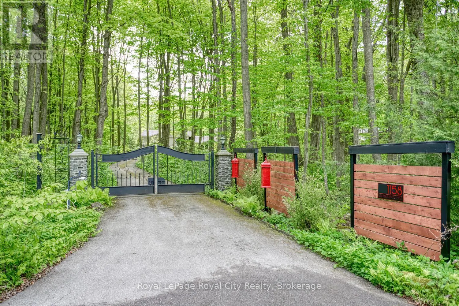 1158 CONSERVATION ROAD E