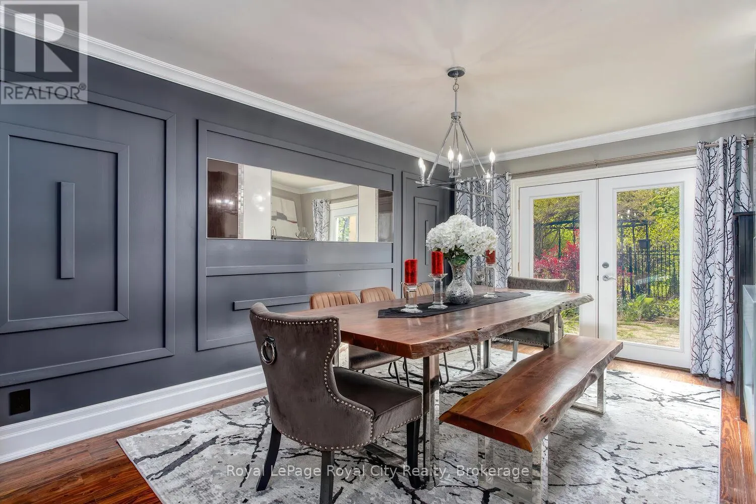 1158 CONSERVATION ROAD E