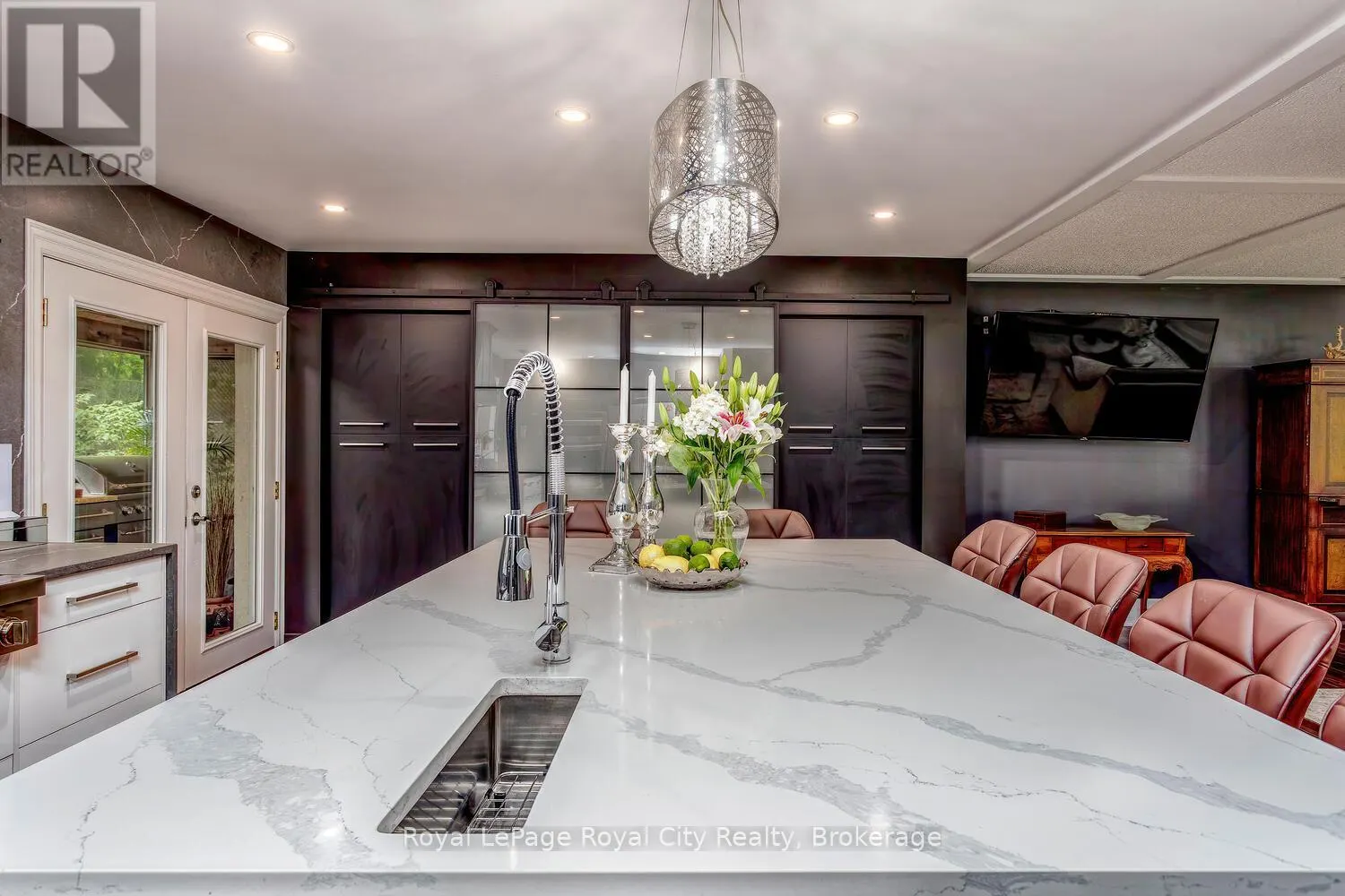 1158 CONSERVATION ROAD E