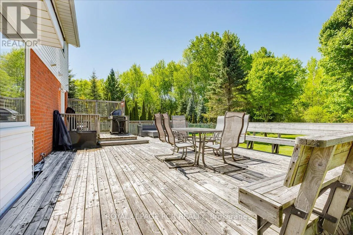 229 ELMWOOD CRESCENT