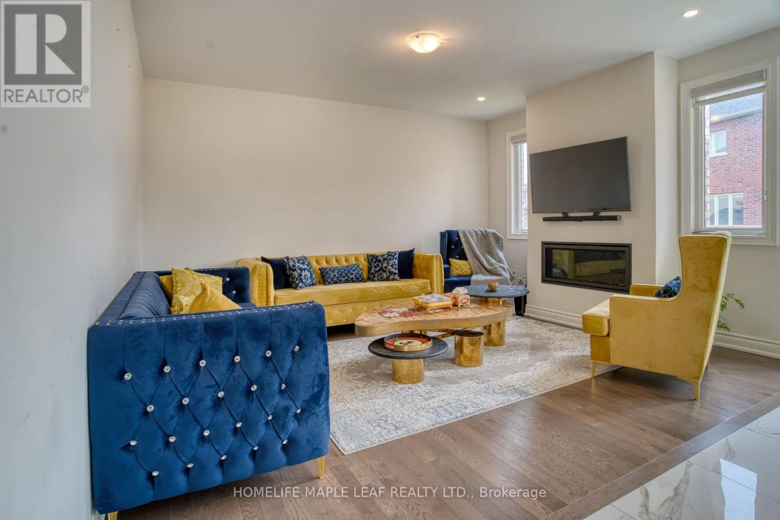 43 PUFFIN CRESCENT