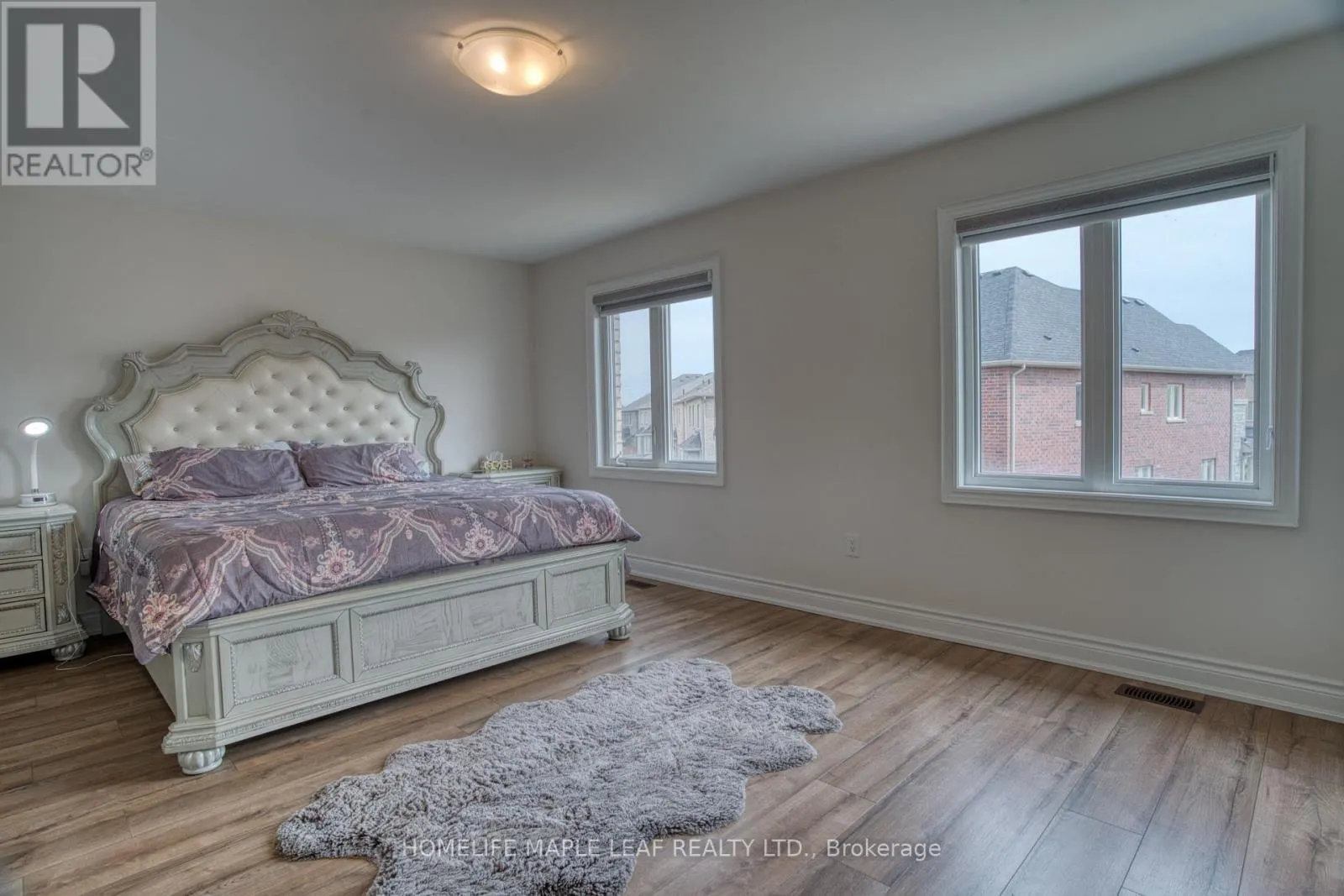 43 PUFFIN CRESCENT