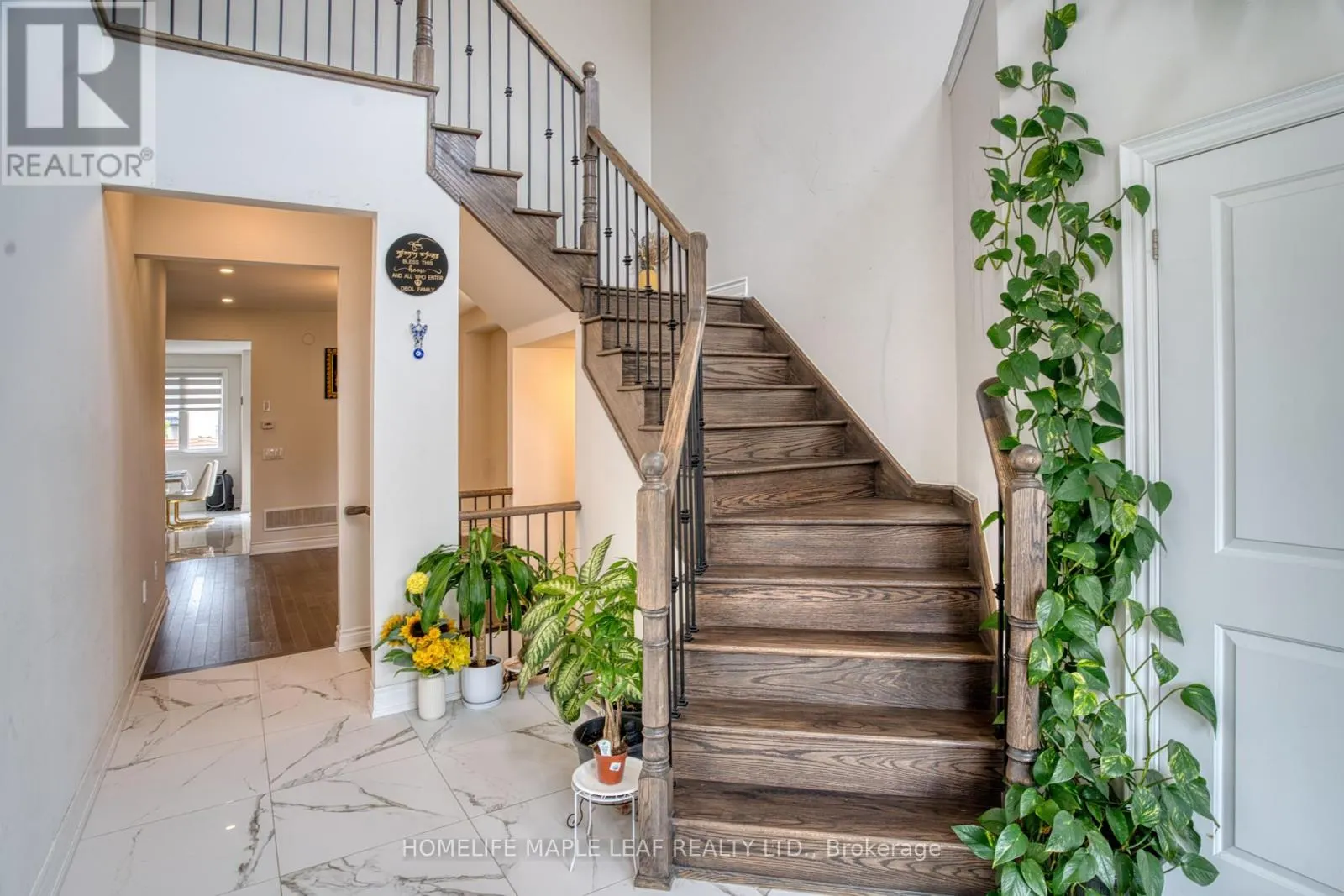 43 PUFFIN CRESCENT
