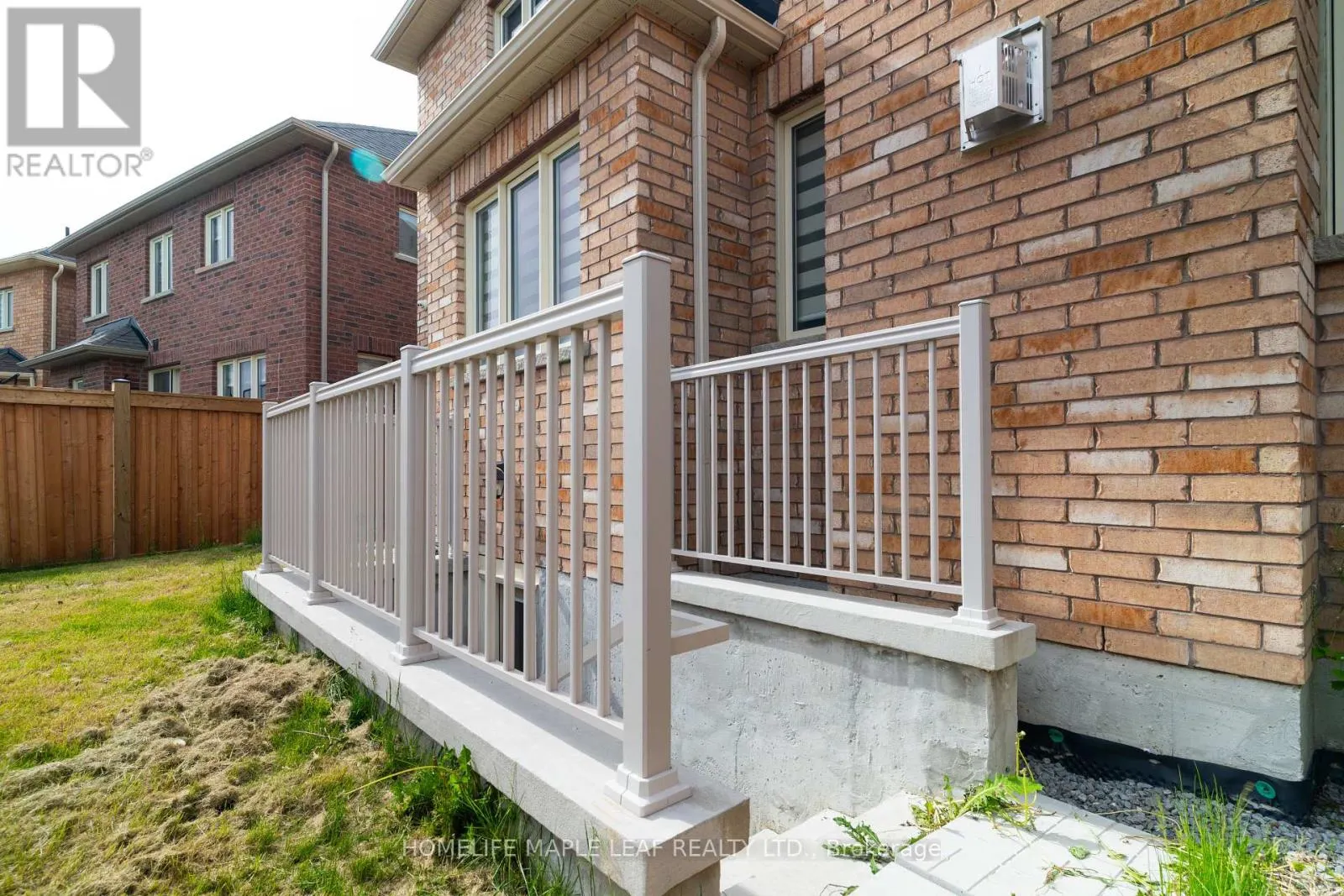 43 PUFFIN CRESCENT