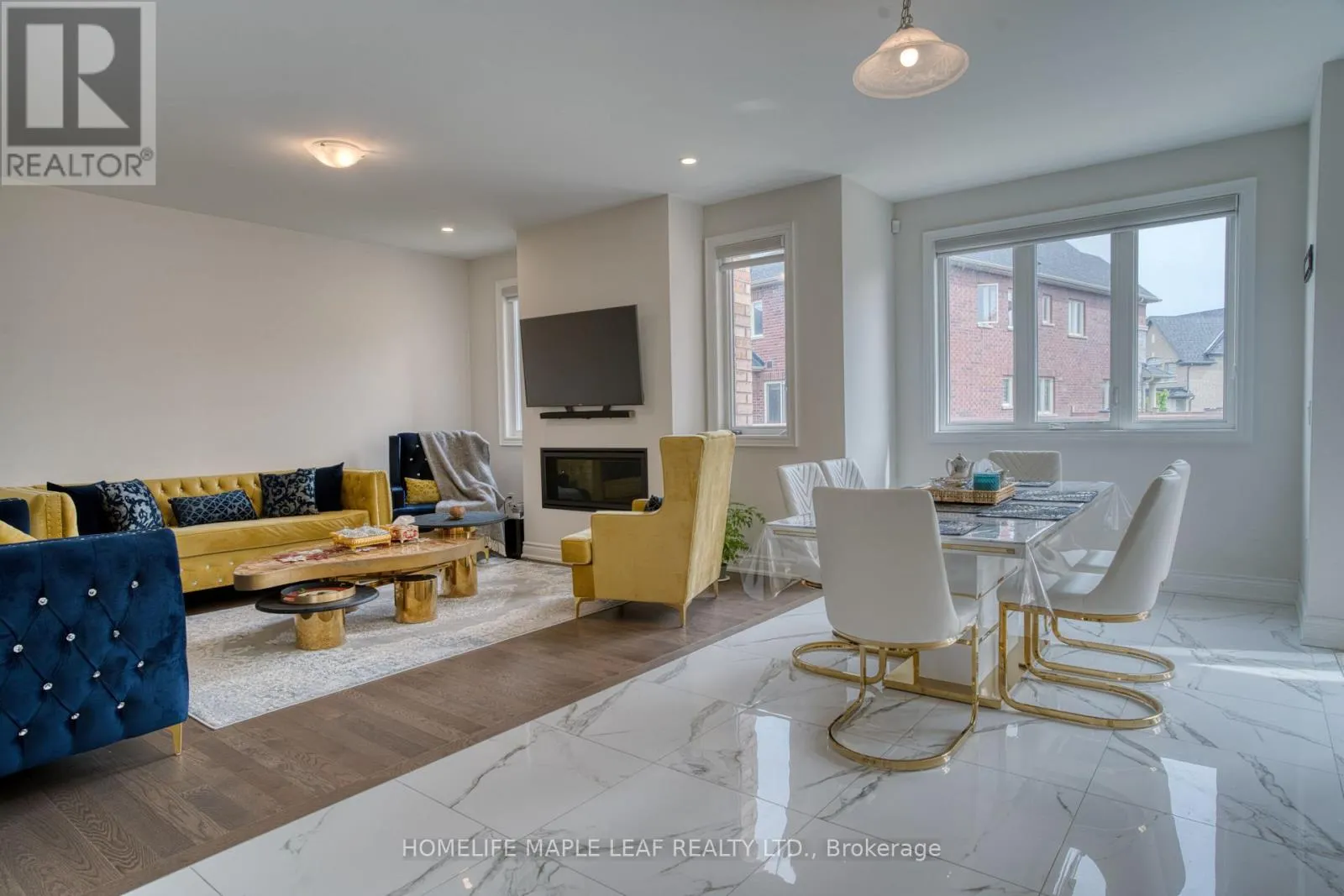 43 PUFFIN CRESCENT
