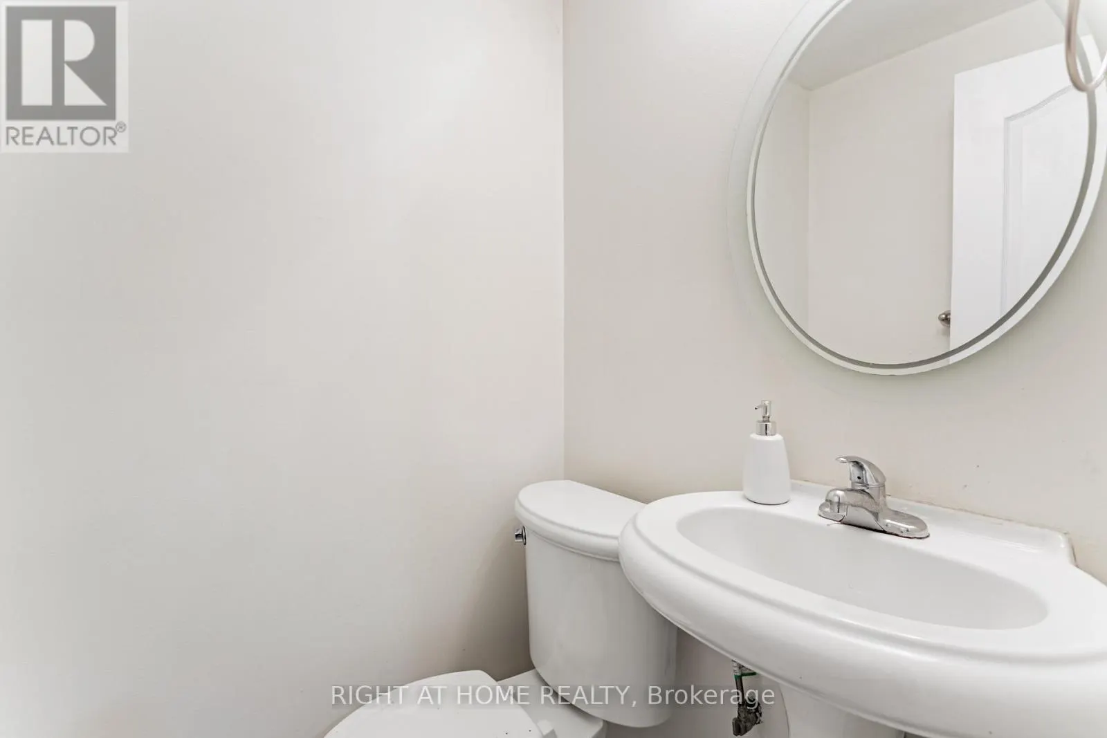 67 - 5223 FAIRFORD CRESCENT