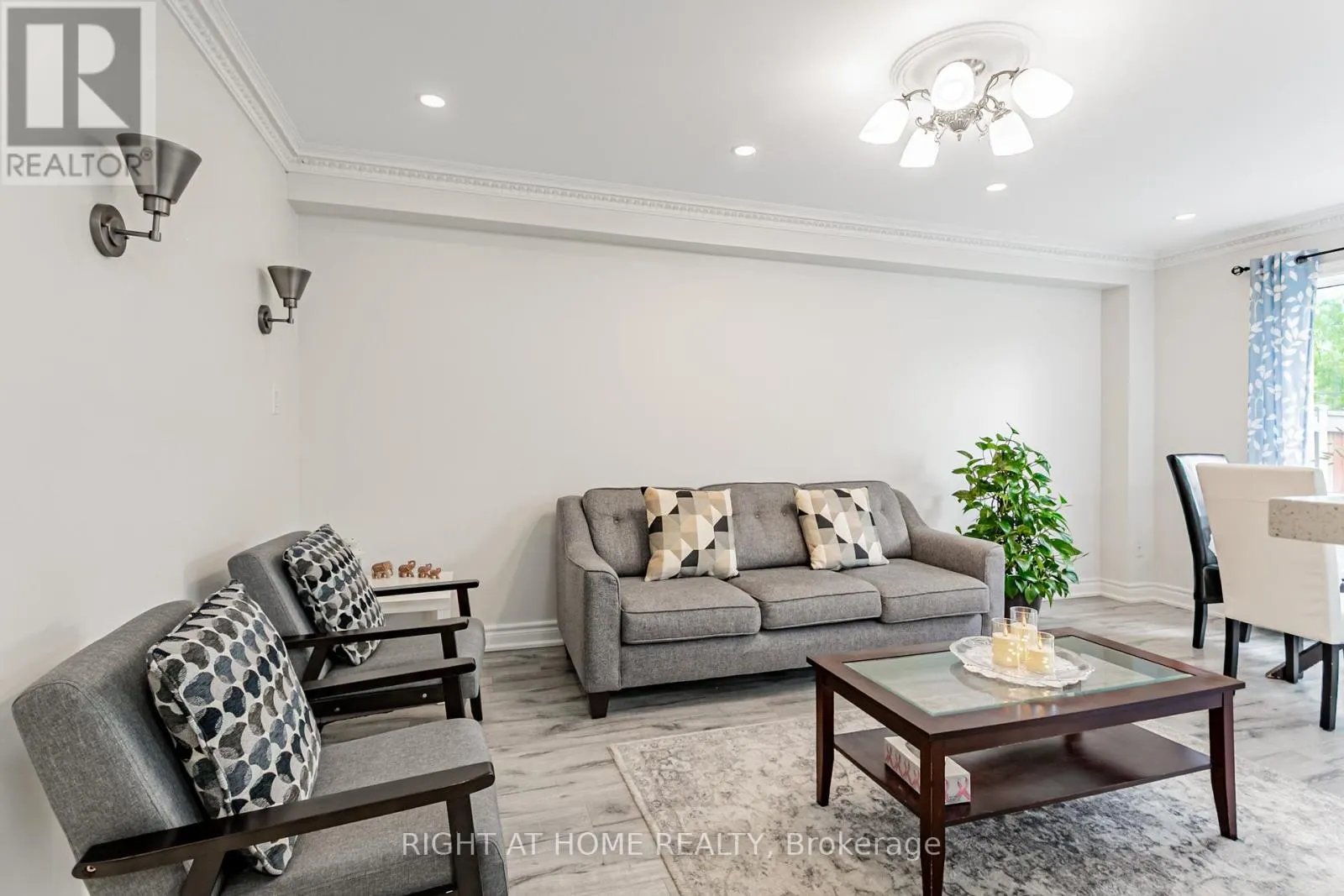 67 - 5223 FAIRFORD CRESCENT