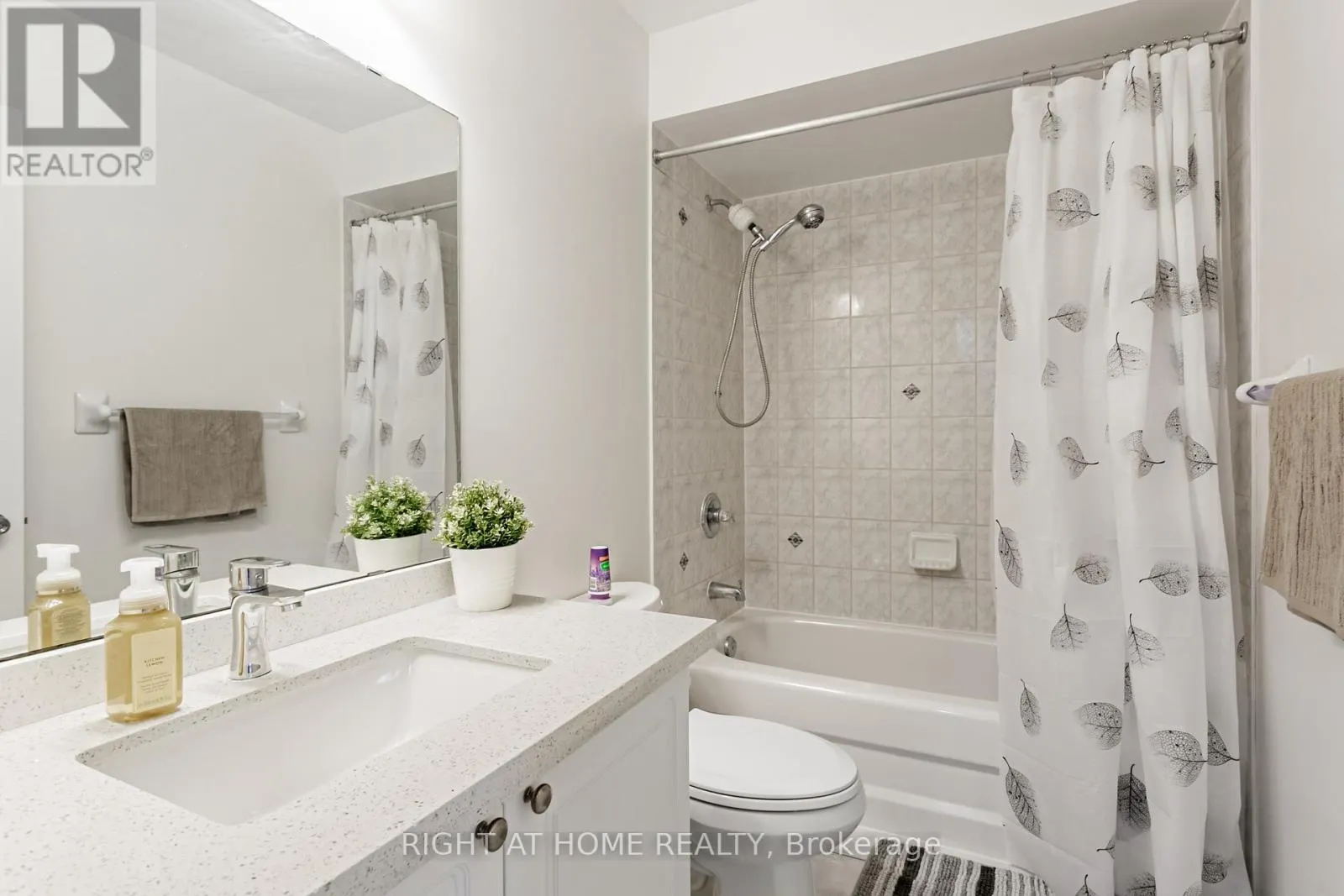 67 - 5223 FAIRFORD CRESCENT
