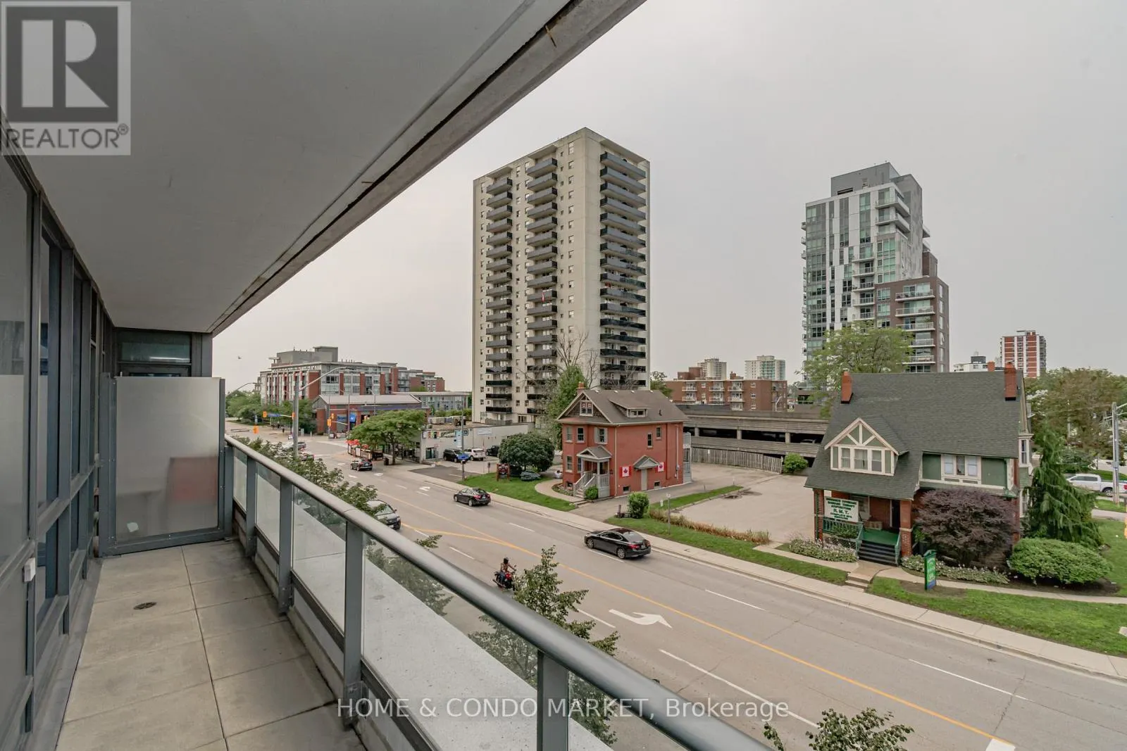 315 - 1 HURONTARIO STREET