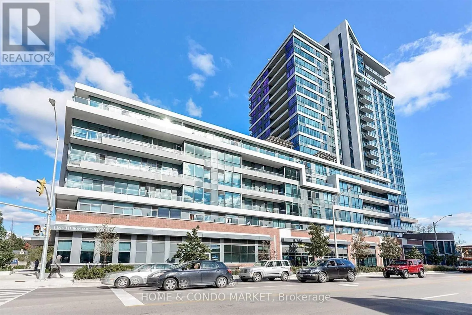 315 - 1 HURONTARIO STREET