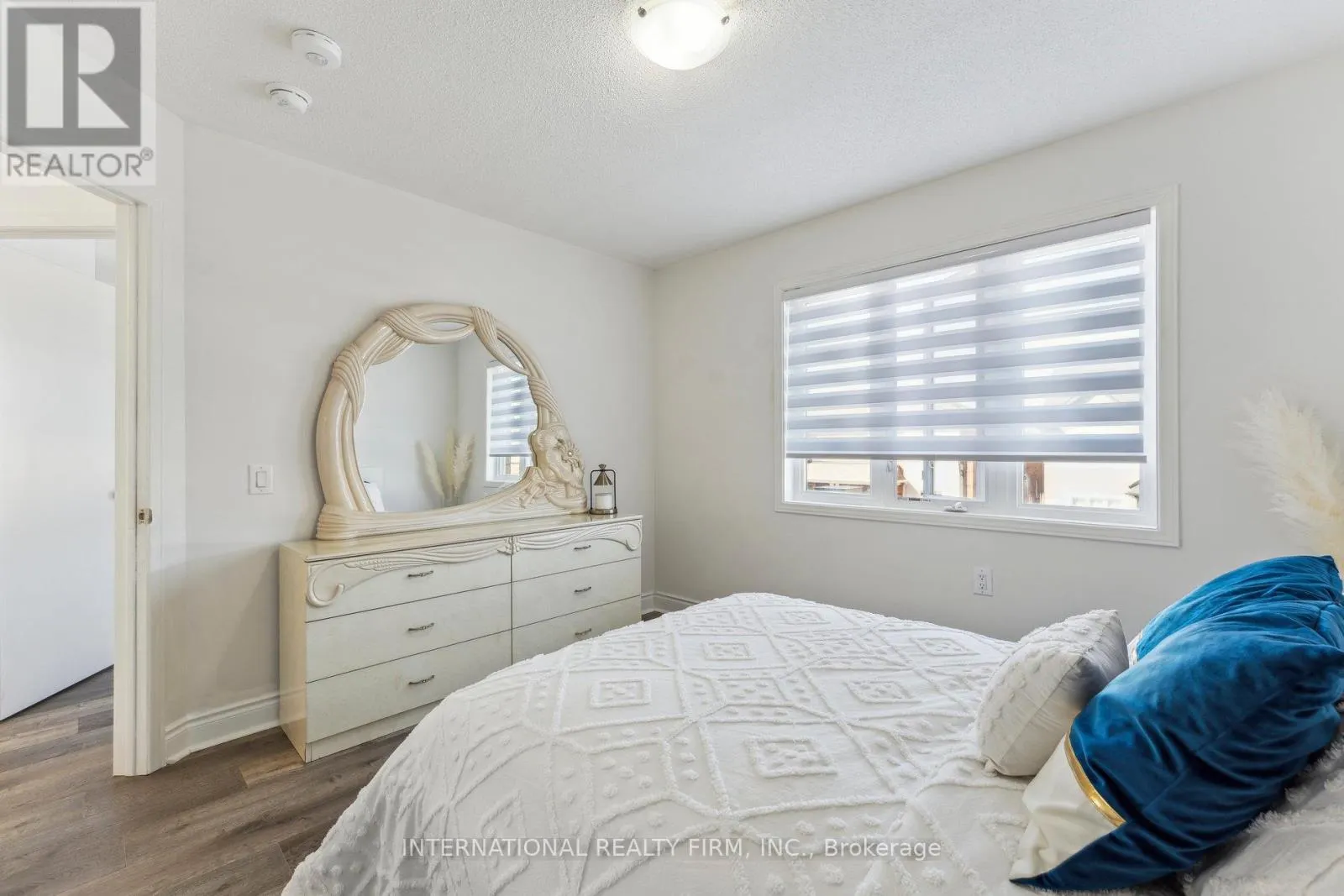 20 LOWES HILL CIRCLE
