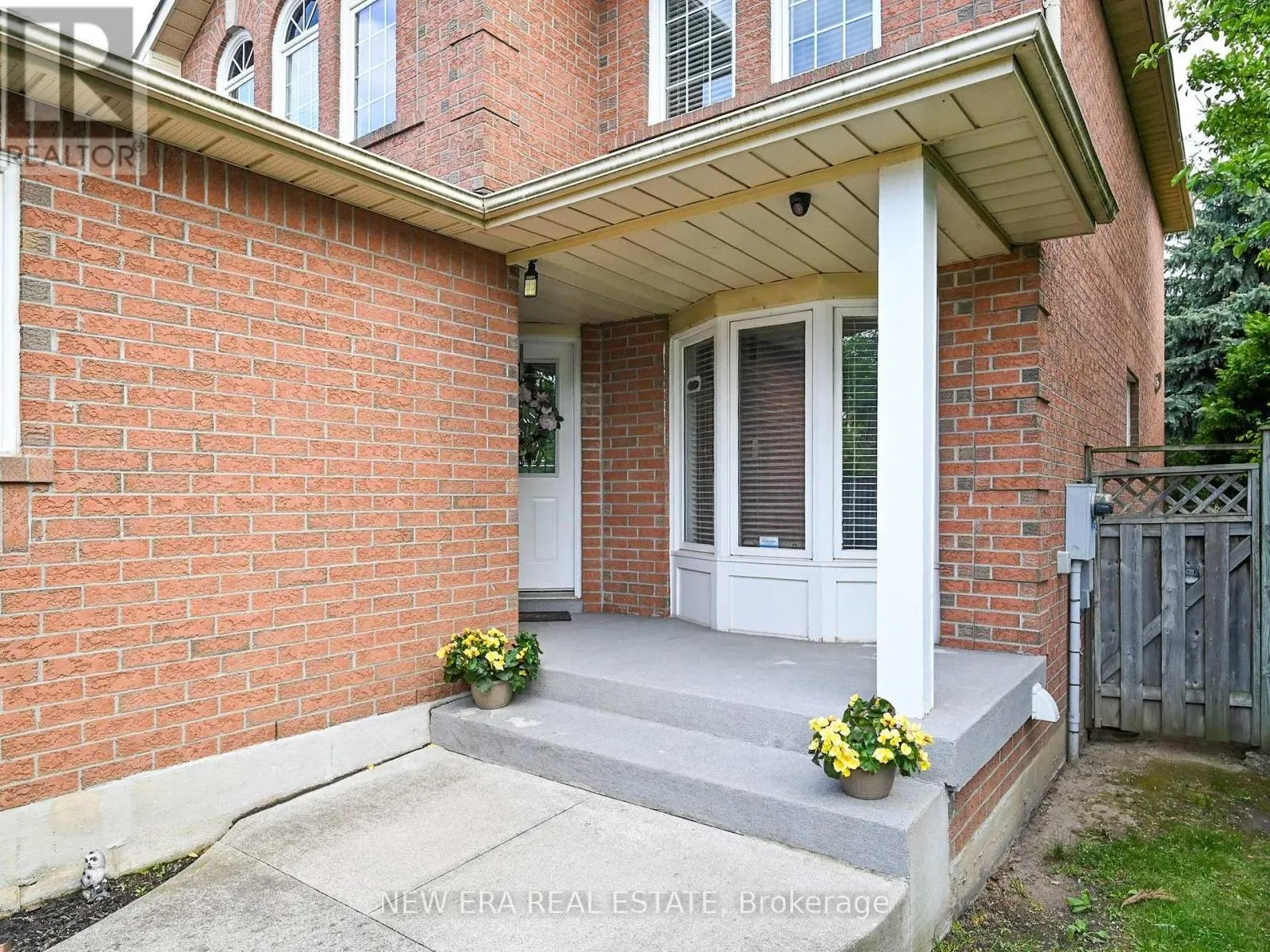 5380 FLORAL HILL CRESCENT