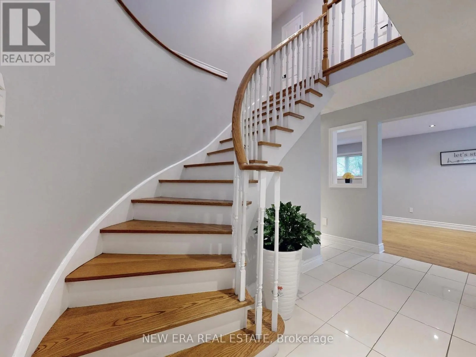 5380 FLORAL HILL CRESCENT