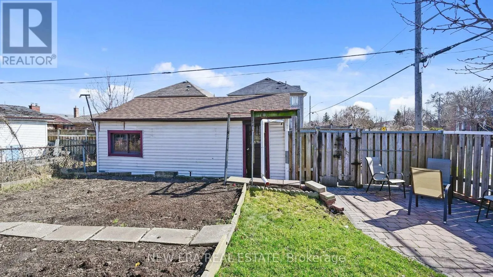35 BECKETT AVENUE