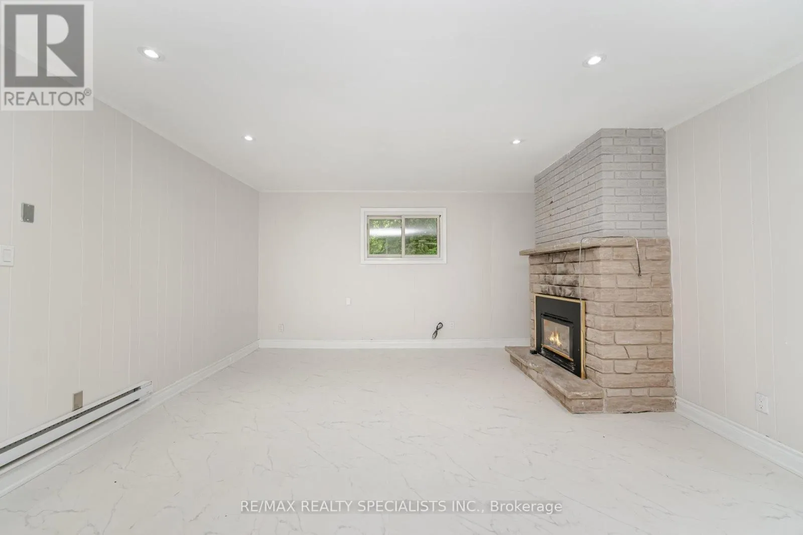 241 MAIN STREET S
