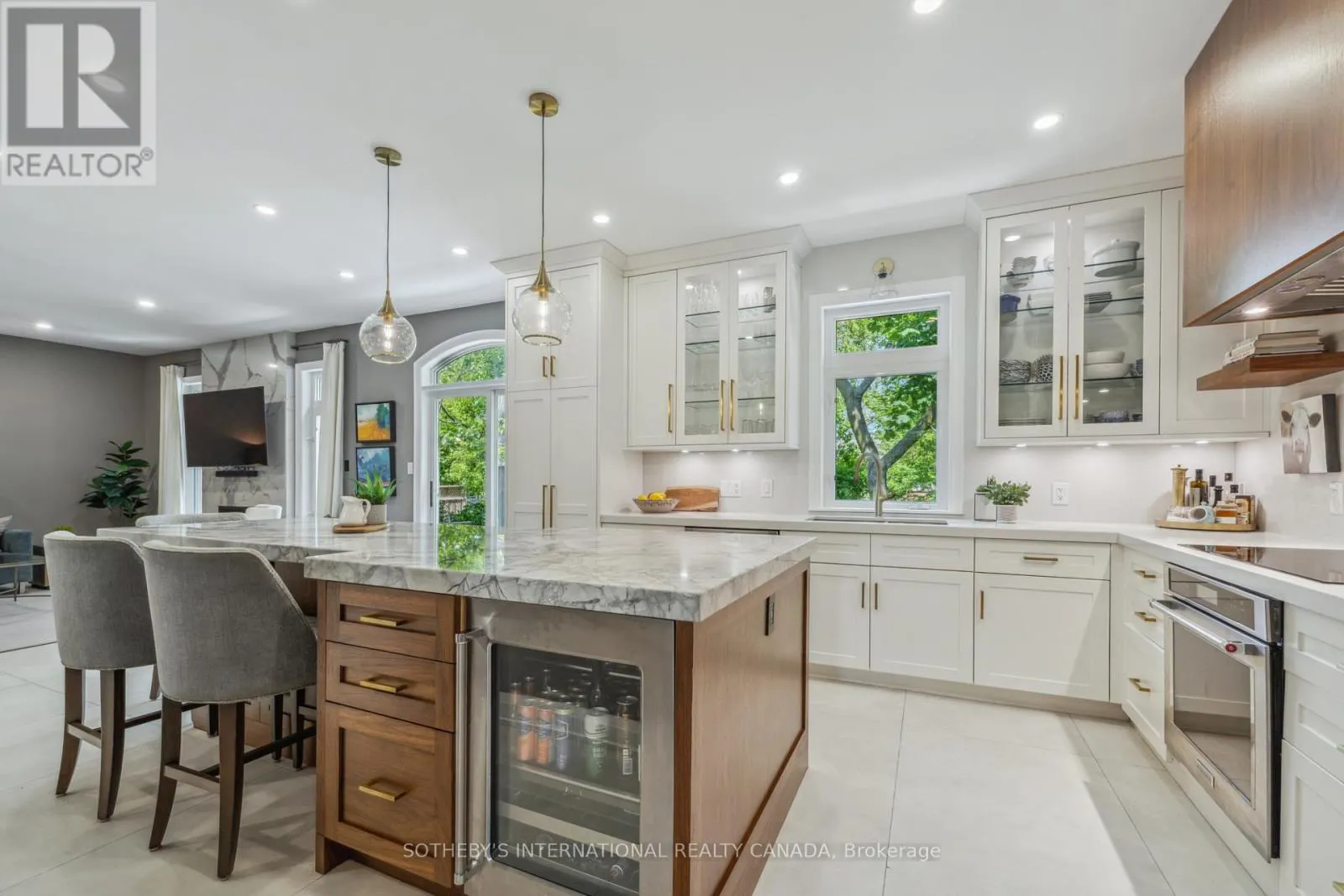 221 CARLINI COURT