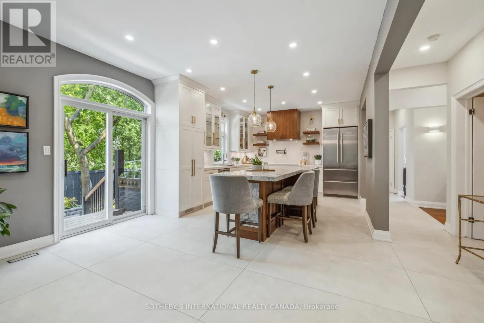 221 CARLINI COURT