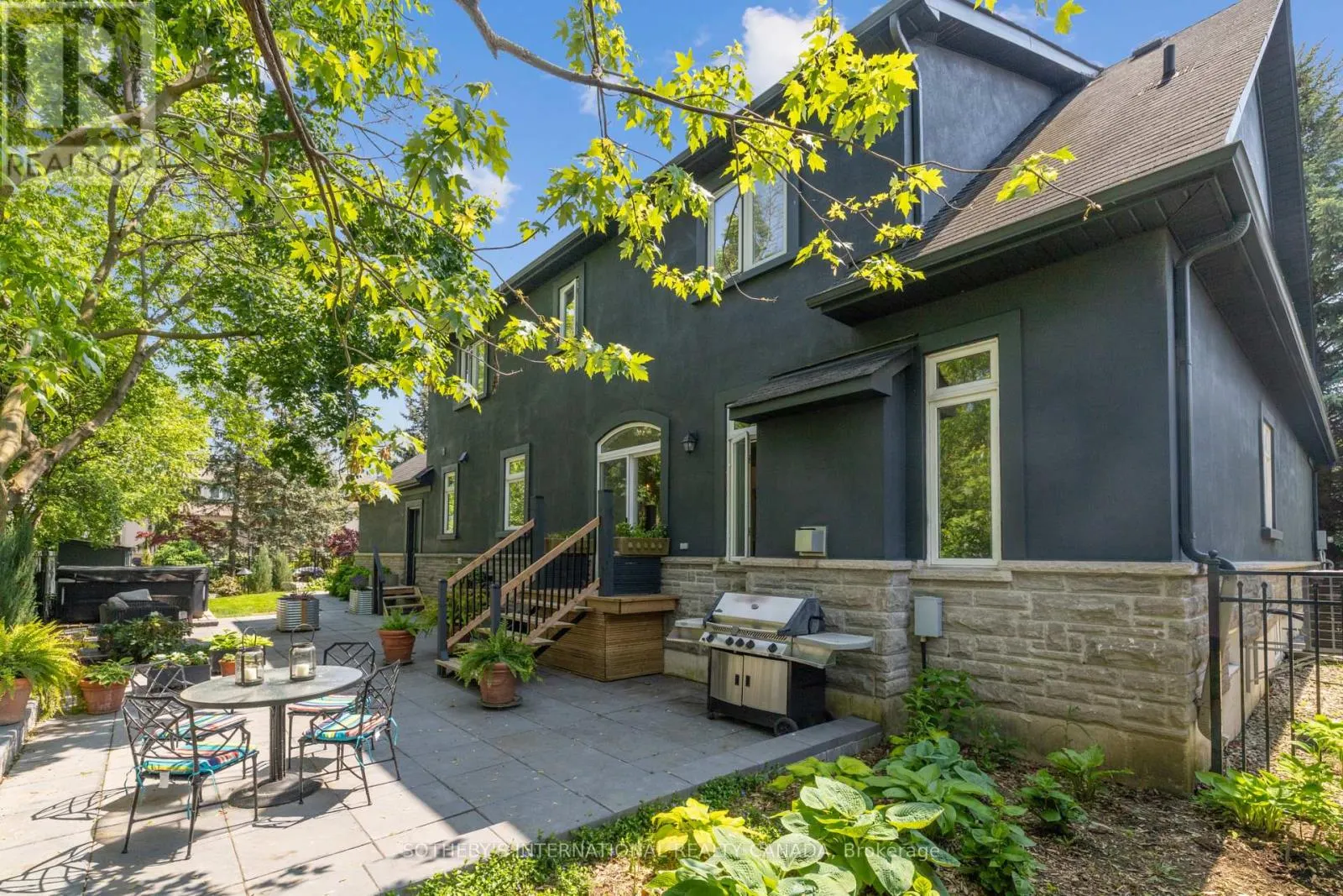 221 CARLINI COURT