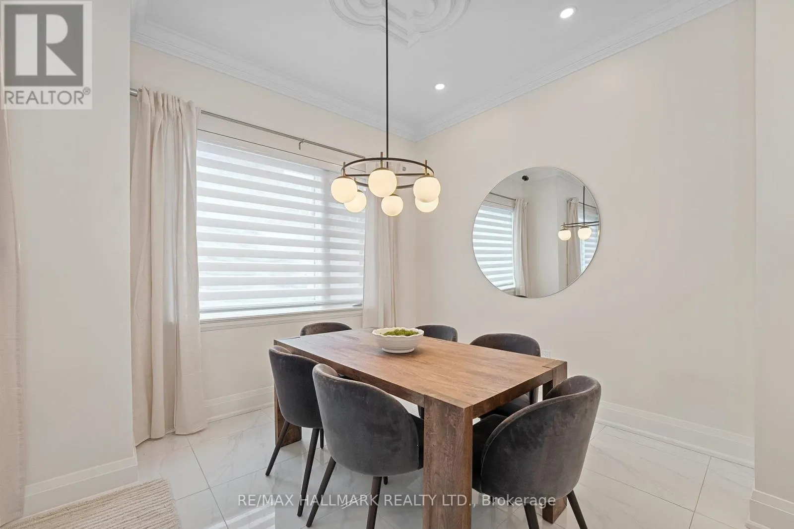 129 HIGH STREET W