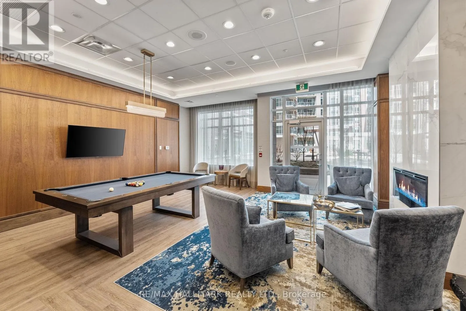 129 HIGH STREET W
