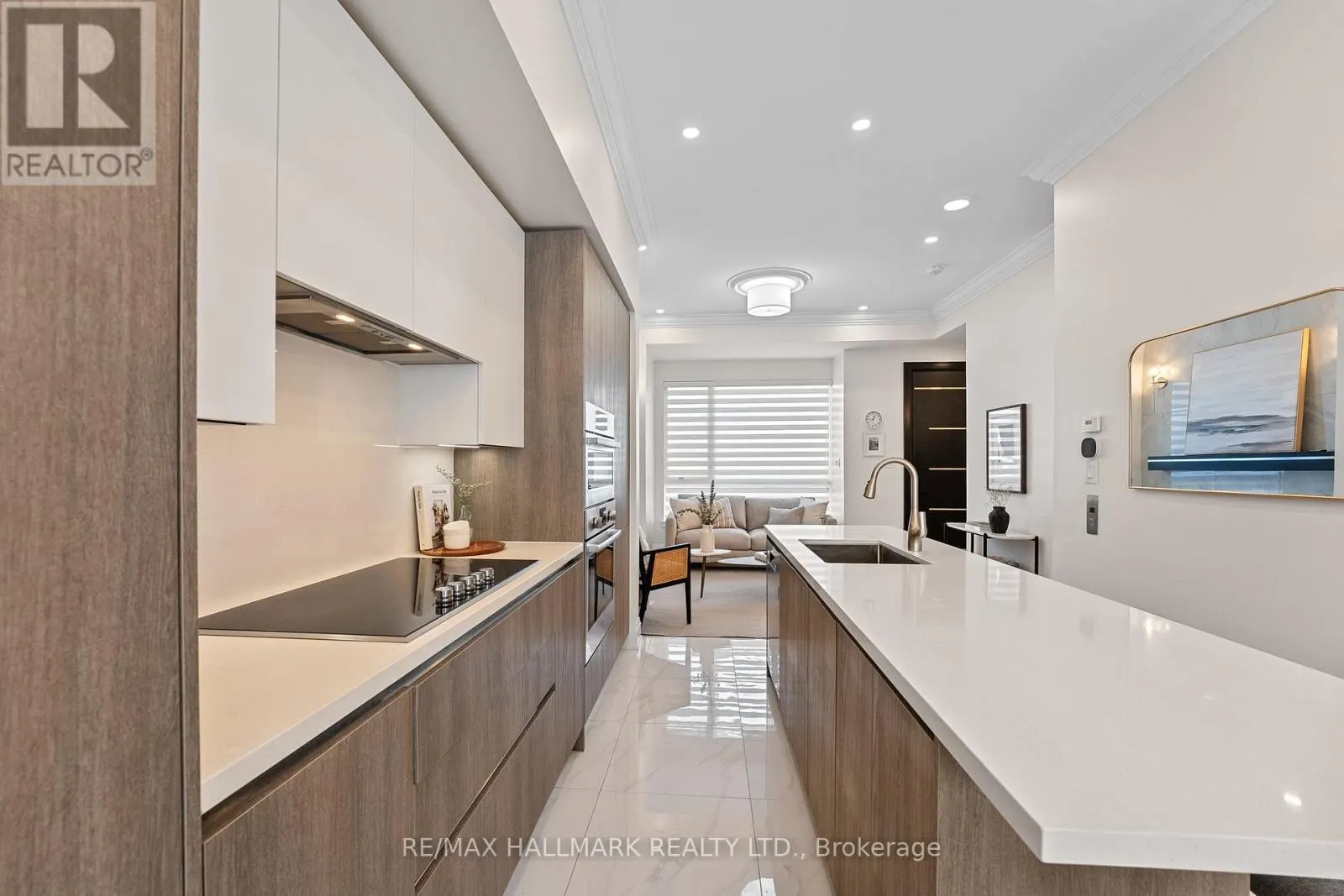 129 HIGH STREET W