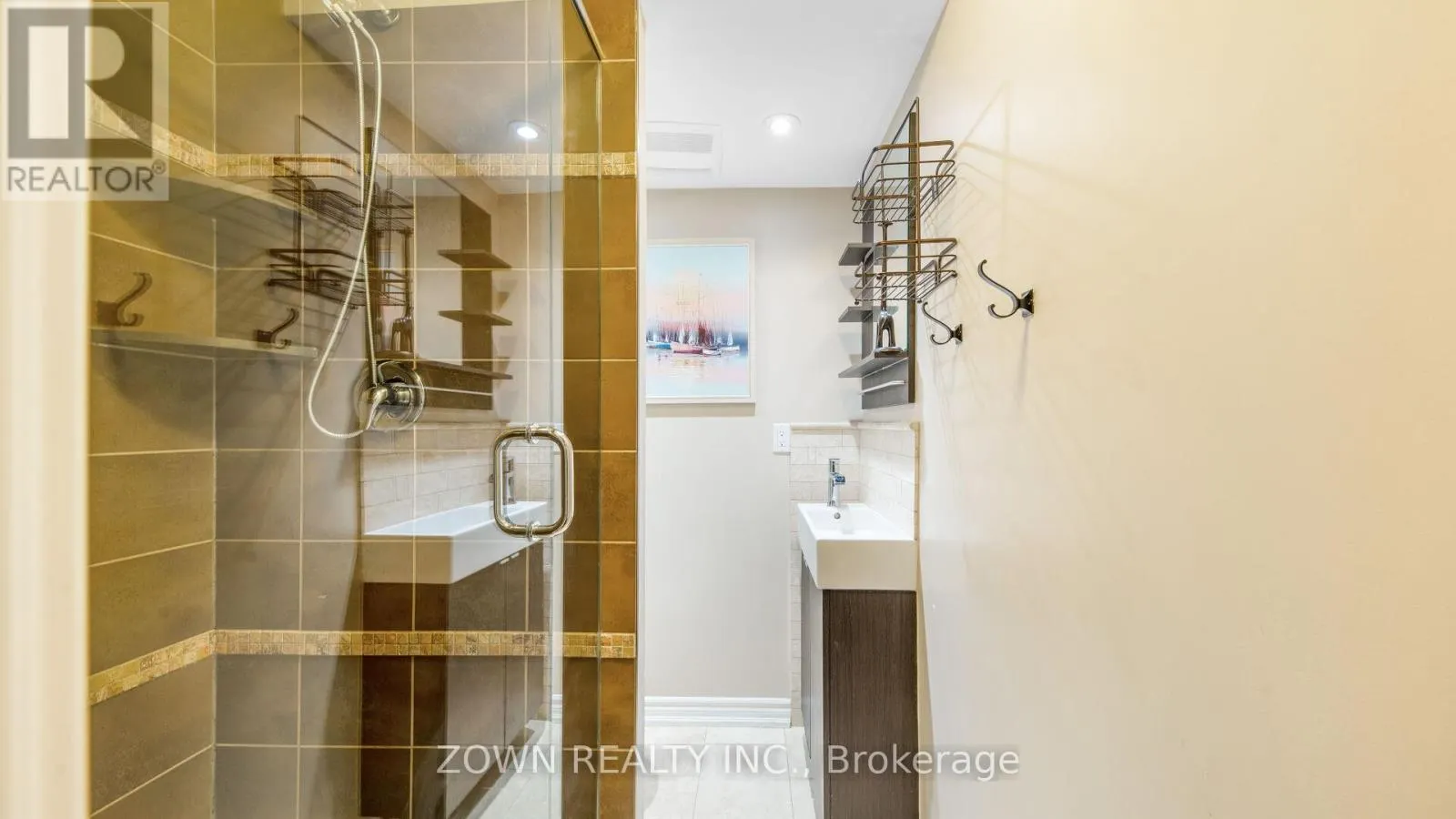 2210 - 10 MARTHA EATON WAY
