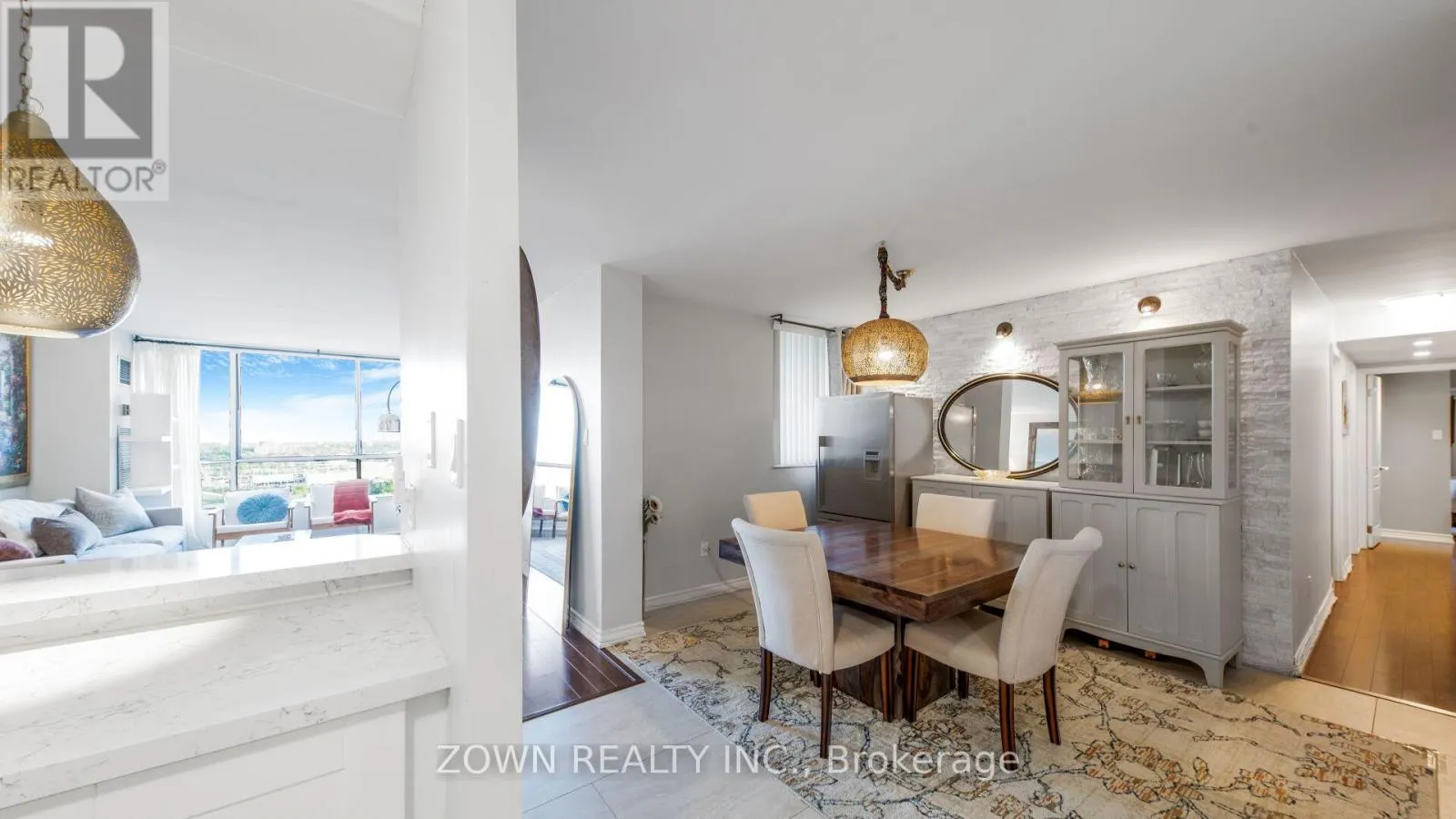 2210 - 10 MARTHA EATON WAY