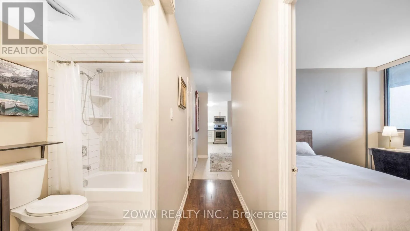 2210 - 10 MARTHA EATON WAY