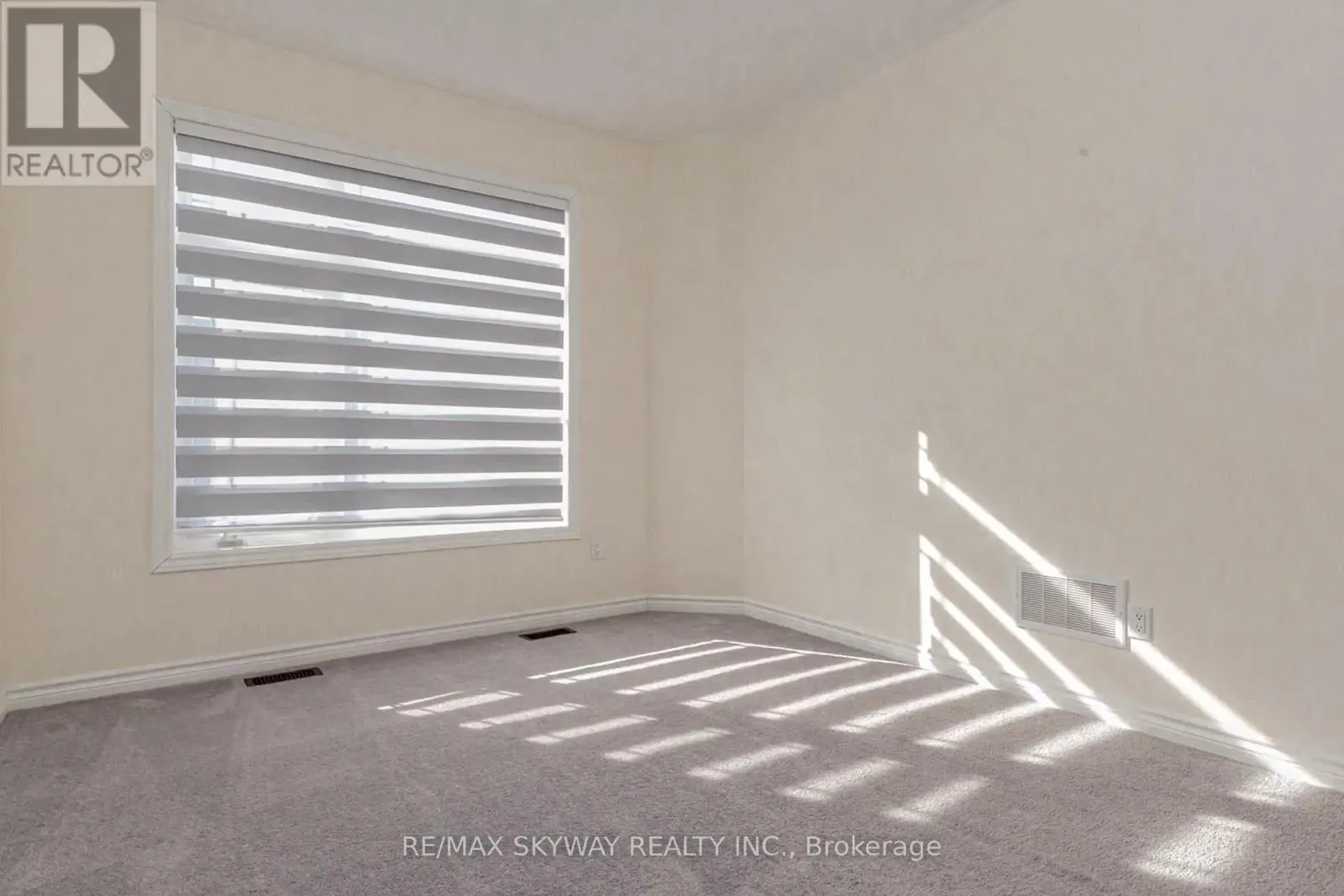 29 THORNVALLEY TERRACE W