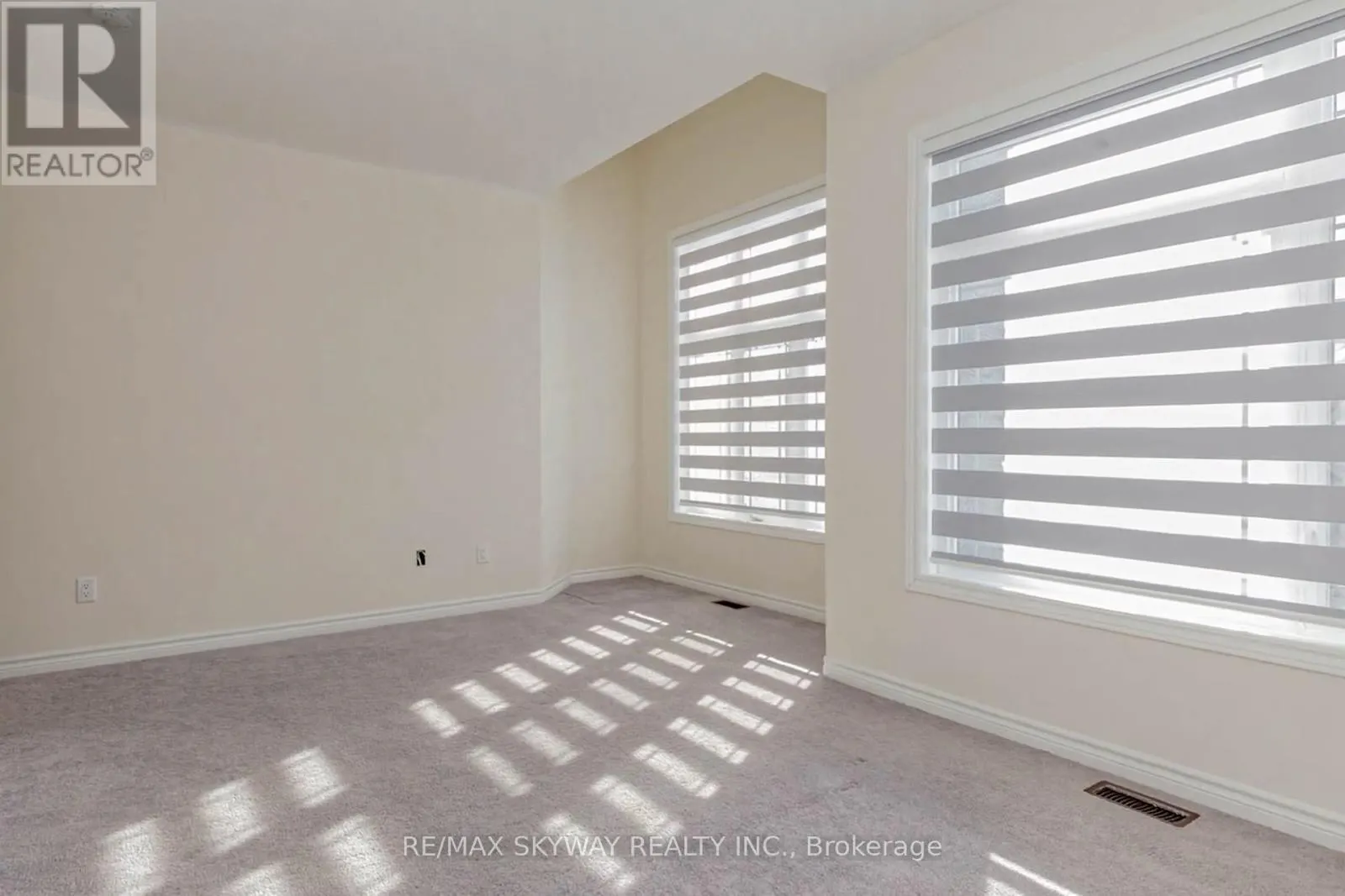 29 THORNVALLEY TERRACE W