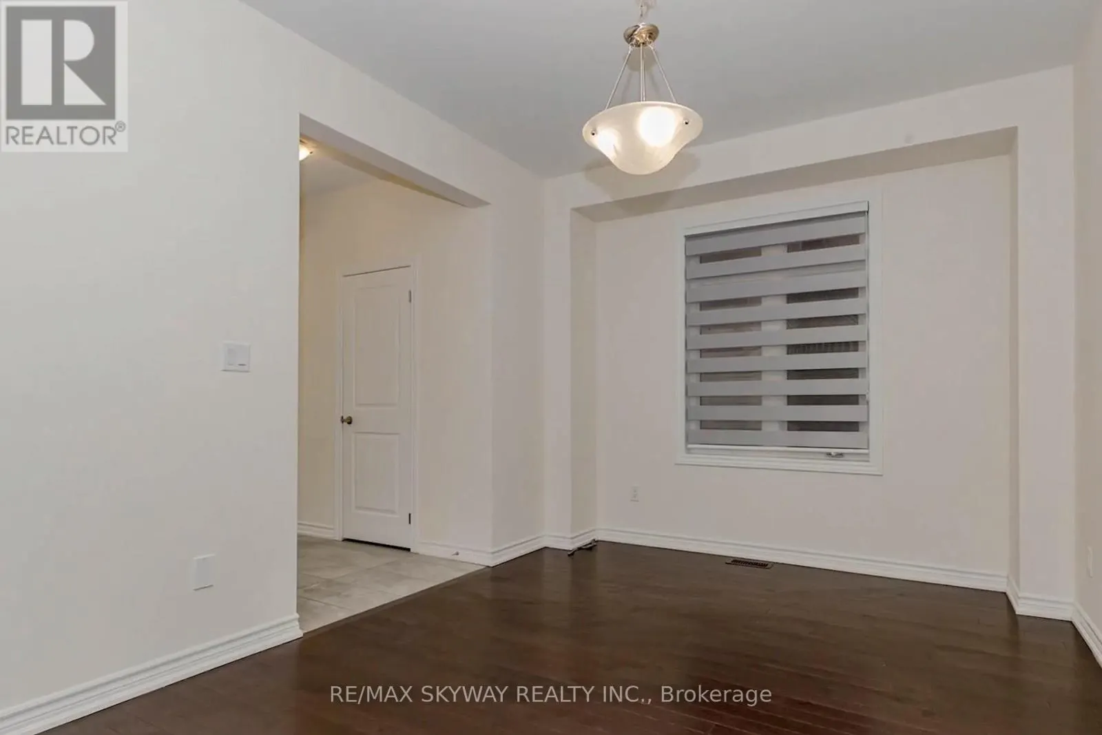 29 THORNVALLEY TERRACE W