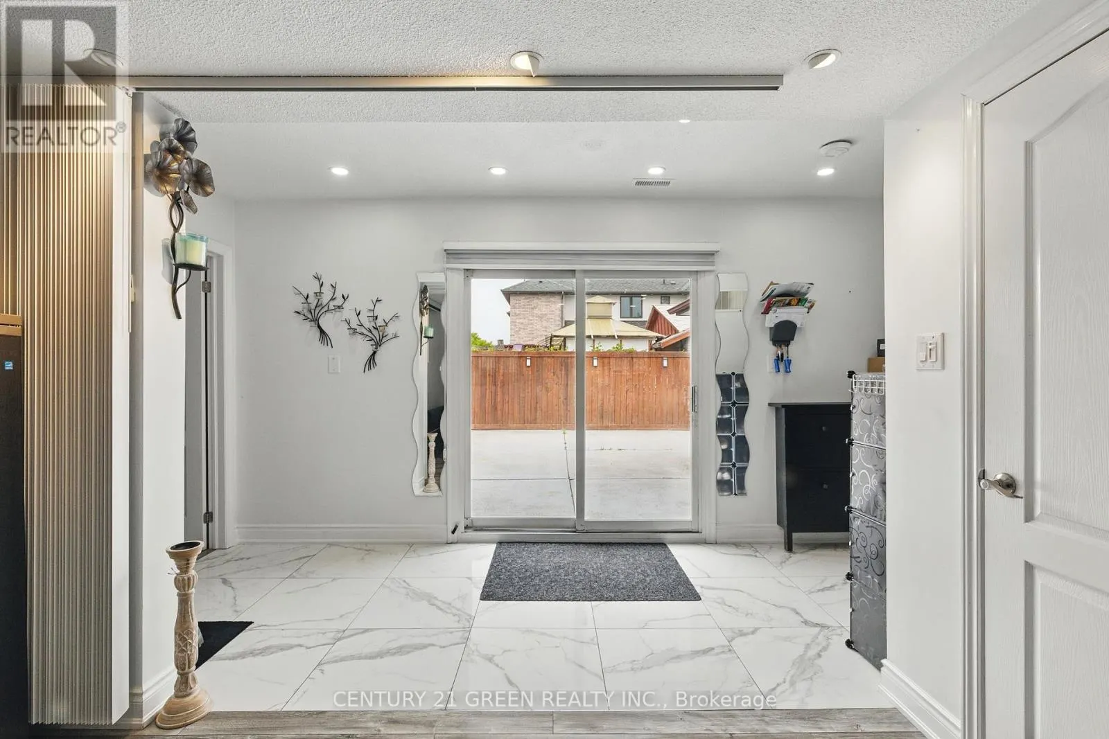 7649 REDSTONE ROAD